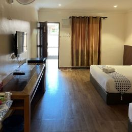 Adina Pool Villa Langkawi : au coeur de Pantai Cenang avec piscine privée