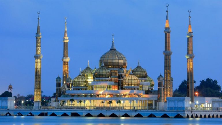 Kuala Terengganu mosque cristal