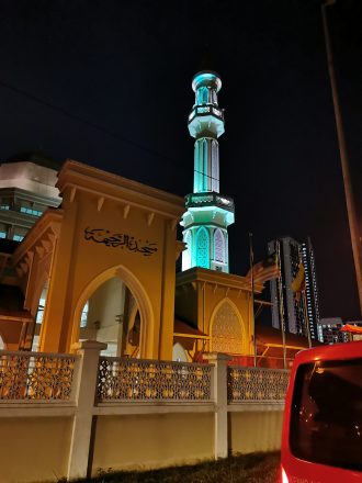 Vivre en Malaisie - Mosquée sur Kuala Lumpur