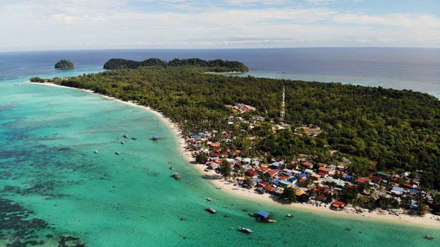 Île Mantanani Malaisie : meilleure plage que les îles Perhentian