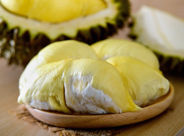Manger du durian en Malaisie
